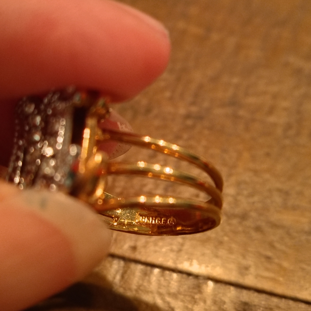 Elegant 18K GE Gold Tone Women's Ring Letter M - Picture 7 of 7